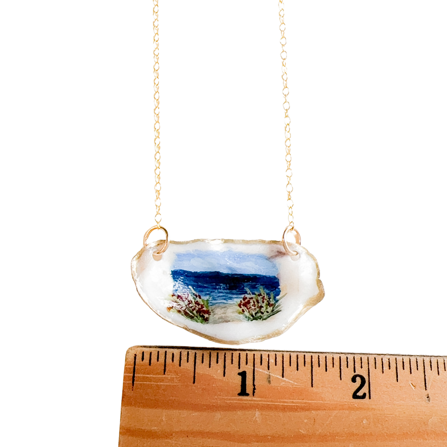 Beach Roses Oyster Necklace