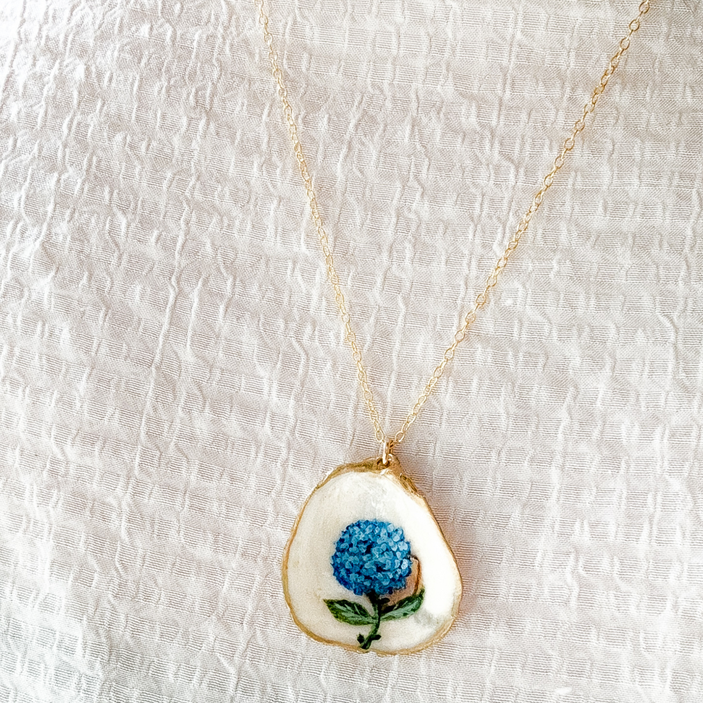 Coastal Hydrangea Oyster Necklace