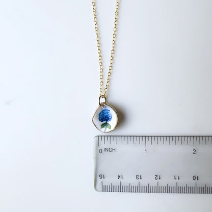 One‑of‑a‑Kind Hand‑Painted Oyster Shell Necklace – Hydrangea Motif