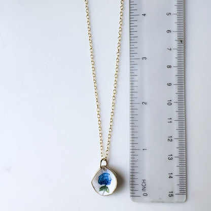 One‑of‑a‑Kind Hand‑Painted Oyster Shell Necklace – Hydrangea Motif