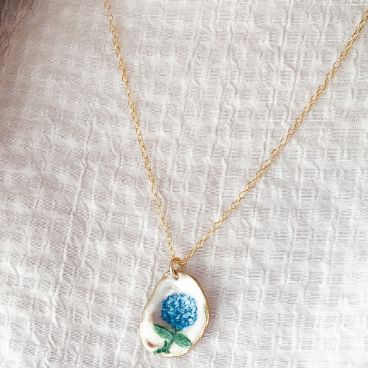 Coastal Hydrangea Oyster Necklace