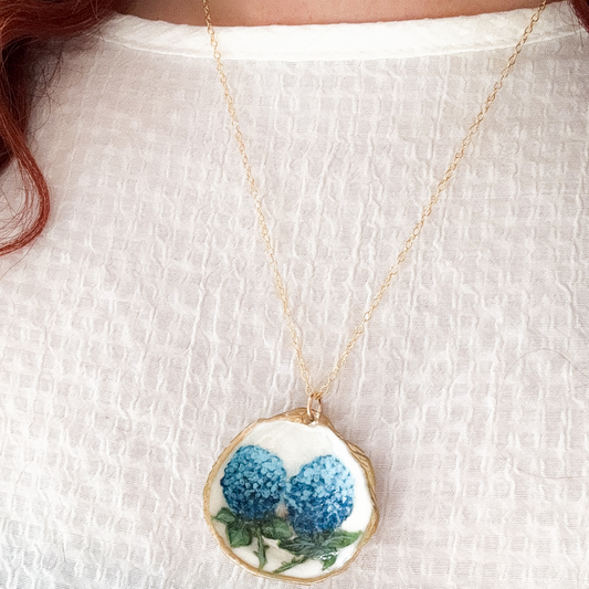 Coastal Hydrangea Oyster Necklace