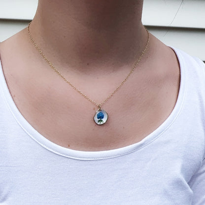 One‑of‑a‑Kind Hand‑Painted Oyster Shell Necklace – Hydrangea Motif